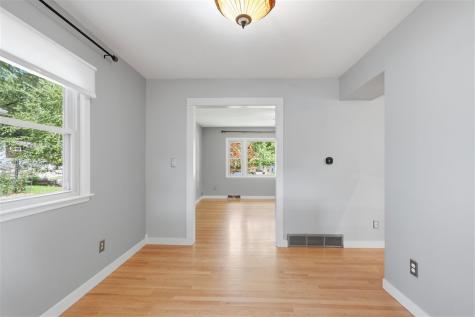 517 Terrace Road Iowa City IA 52245