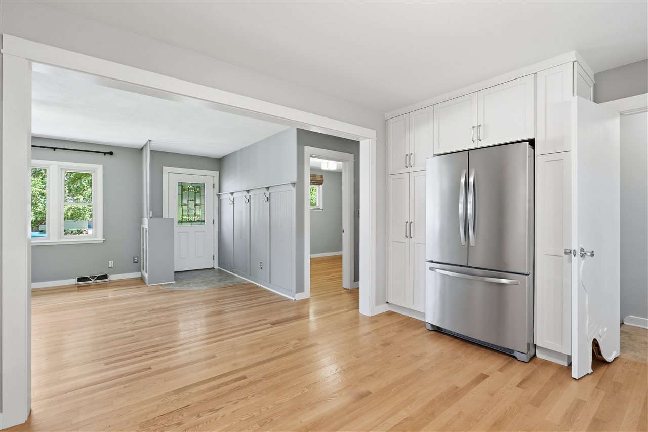 517 Terrace Road Iowa City IA 52245