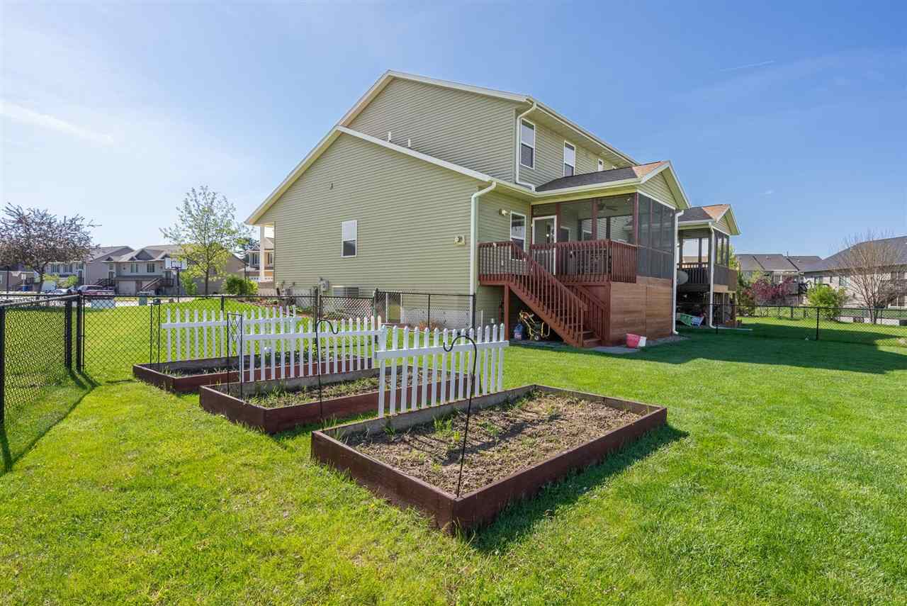 10 Ash Court North Liberty IA 52317