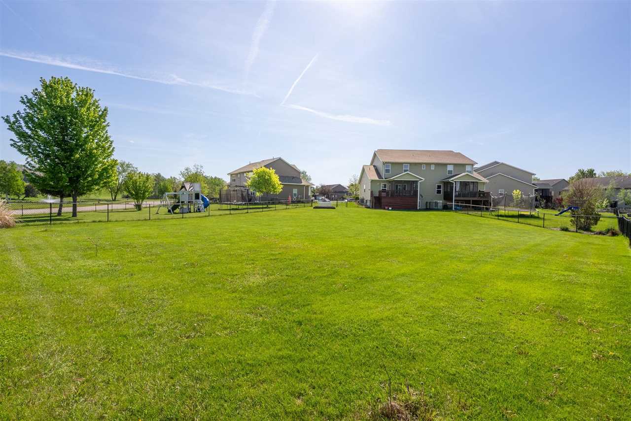 10 Ash Court North Liberty IA 52317