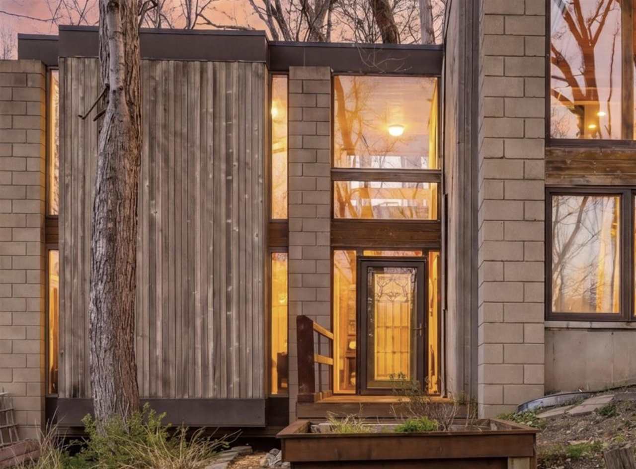 2140 Glass Road Cedar Rapids IA 52402