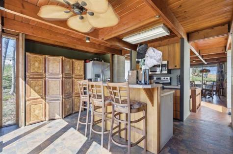 2140 Glass Road Cedar Rapids IA 52402