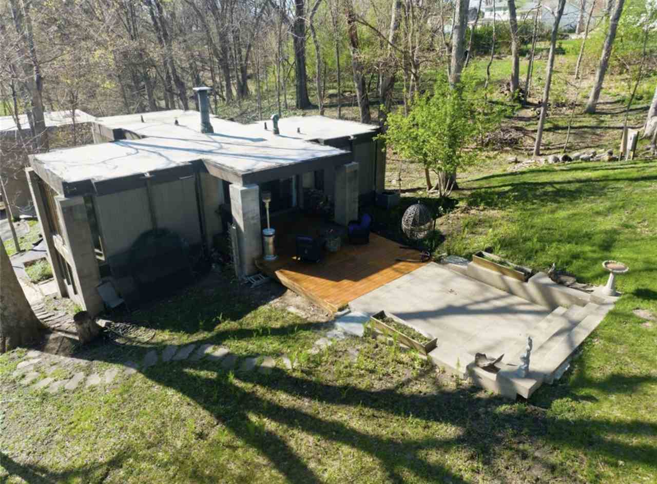 2140 Glass Road Cedar Rapids IA 52402