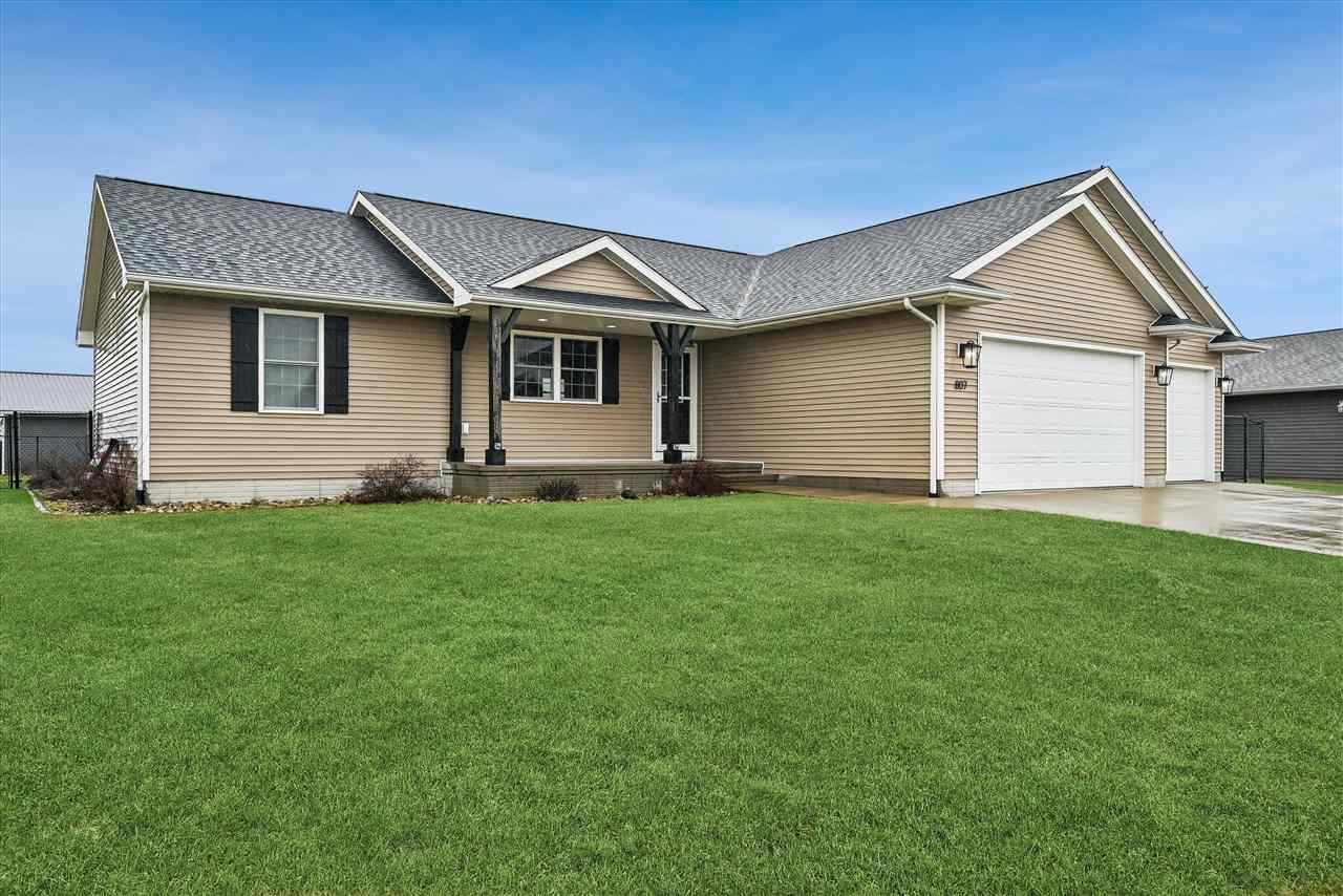 807 Juniper Drive Independence IA 50644