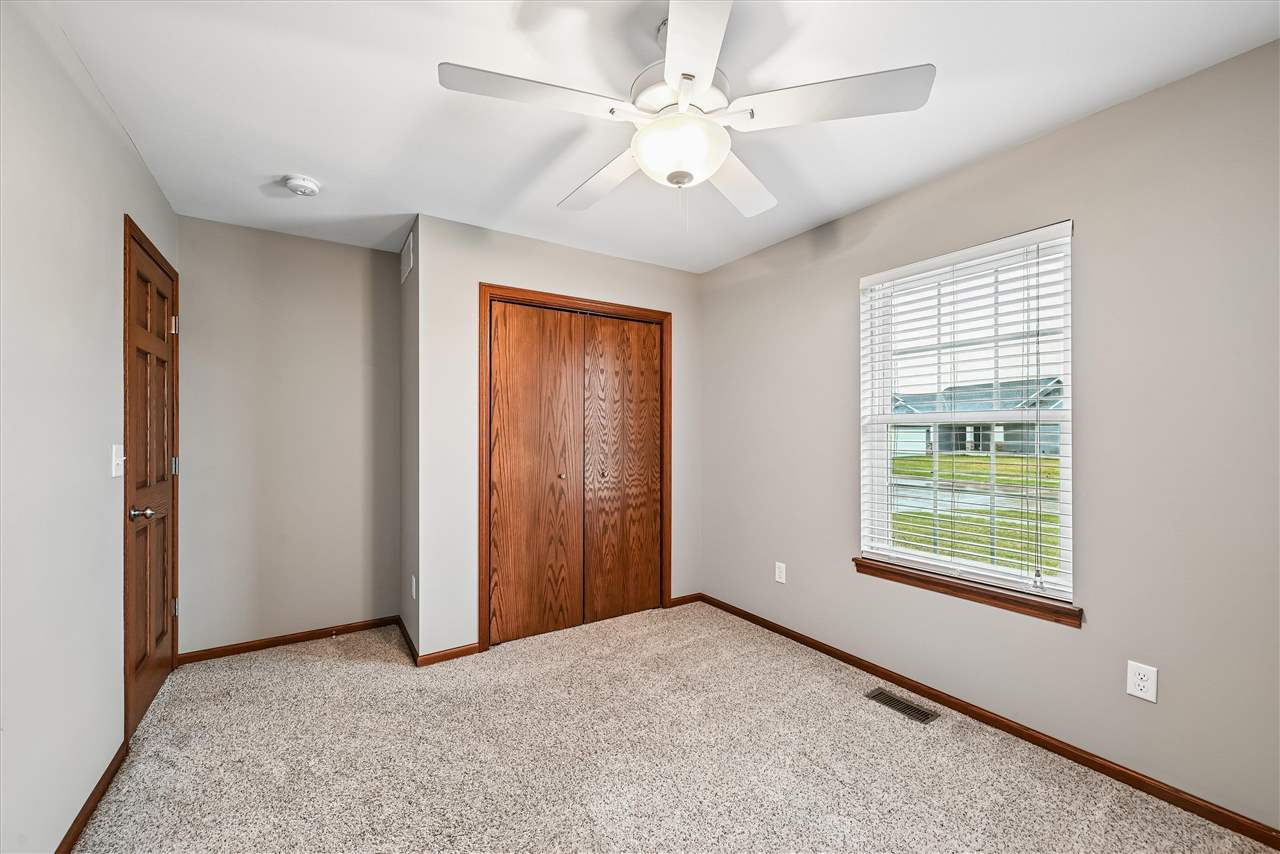 807 Juniper Drive Independence IA 50644