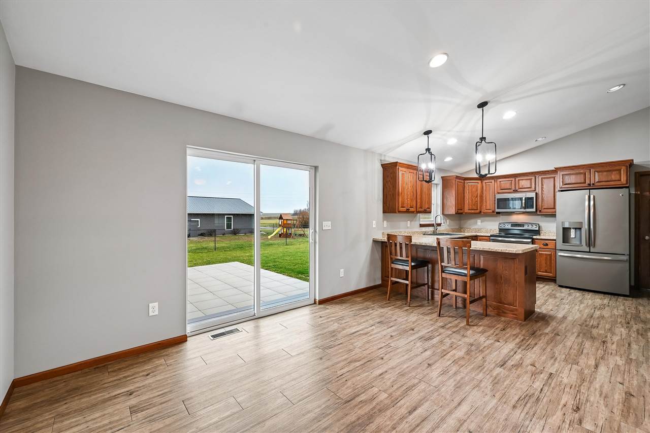 807 Juniper Drive Independence IA 50644