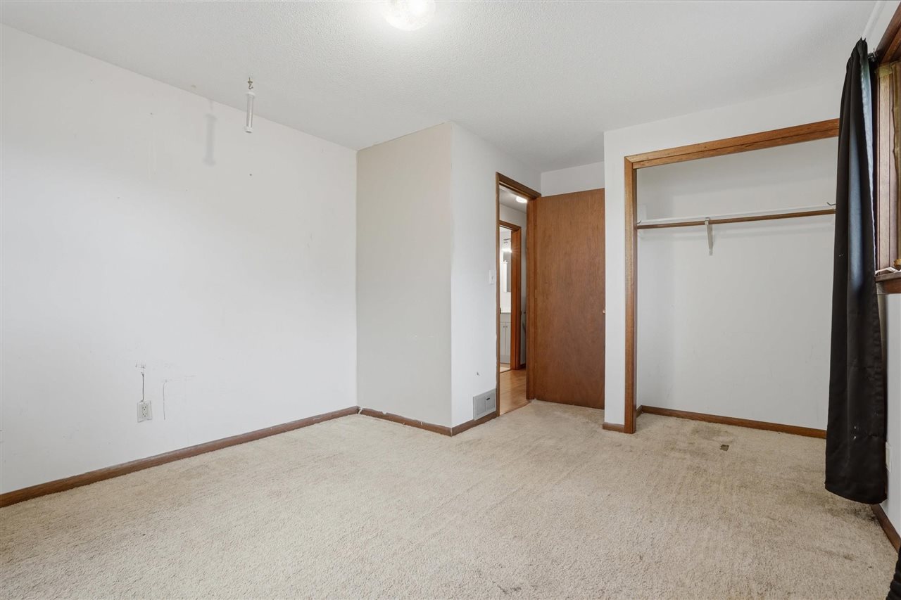 1005 16th Avenue Coralville IA 52241