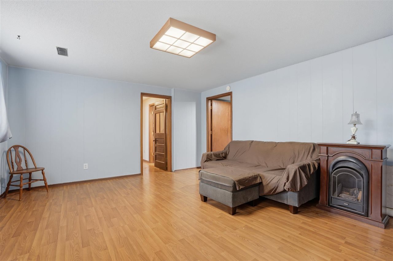 1005 16th Avenue Coralville IA 52241
