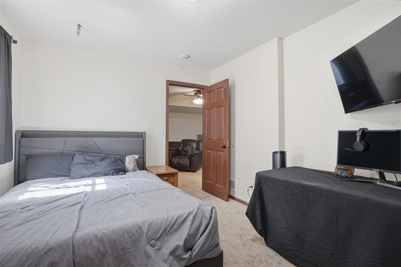 125 N Sunset Drive North Liberty IA 52317