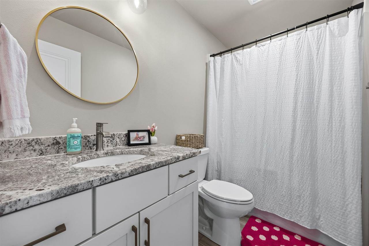 203 Dogwood Lane Tiffin IA 52340