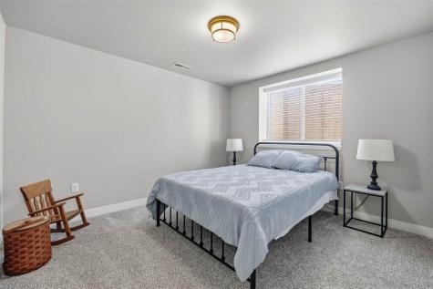 203 Dogwood Lane Tiffin IA 52340