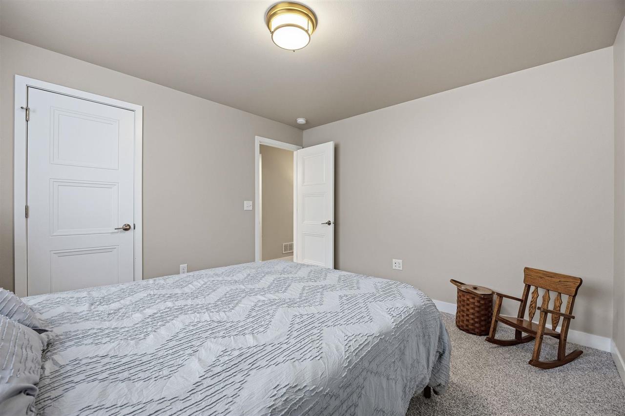203 Dogwood Lane Tiffin IA 52340