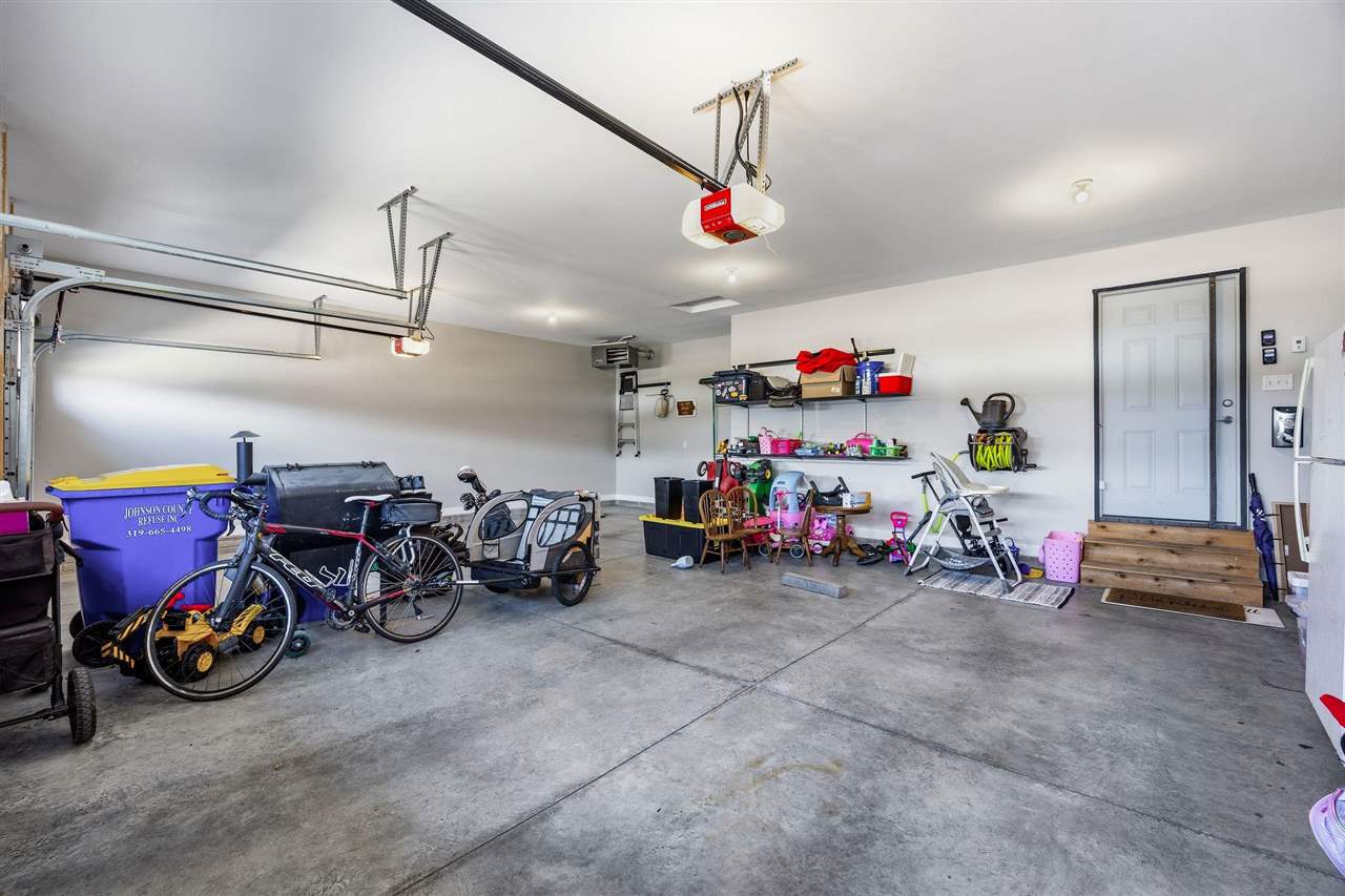 203 Dogwood Lane Tiffin IA 52340