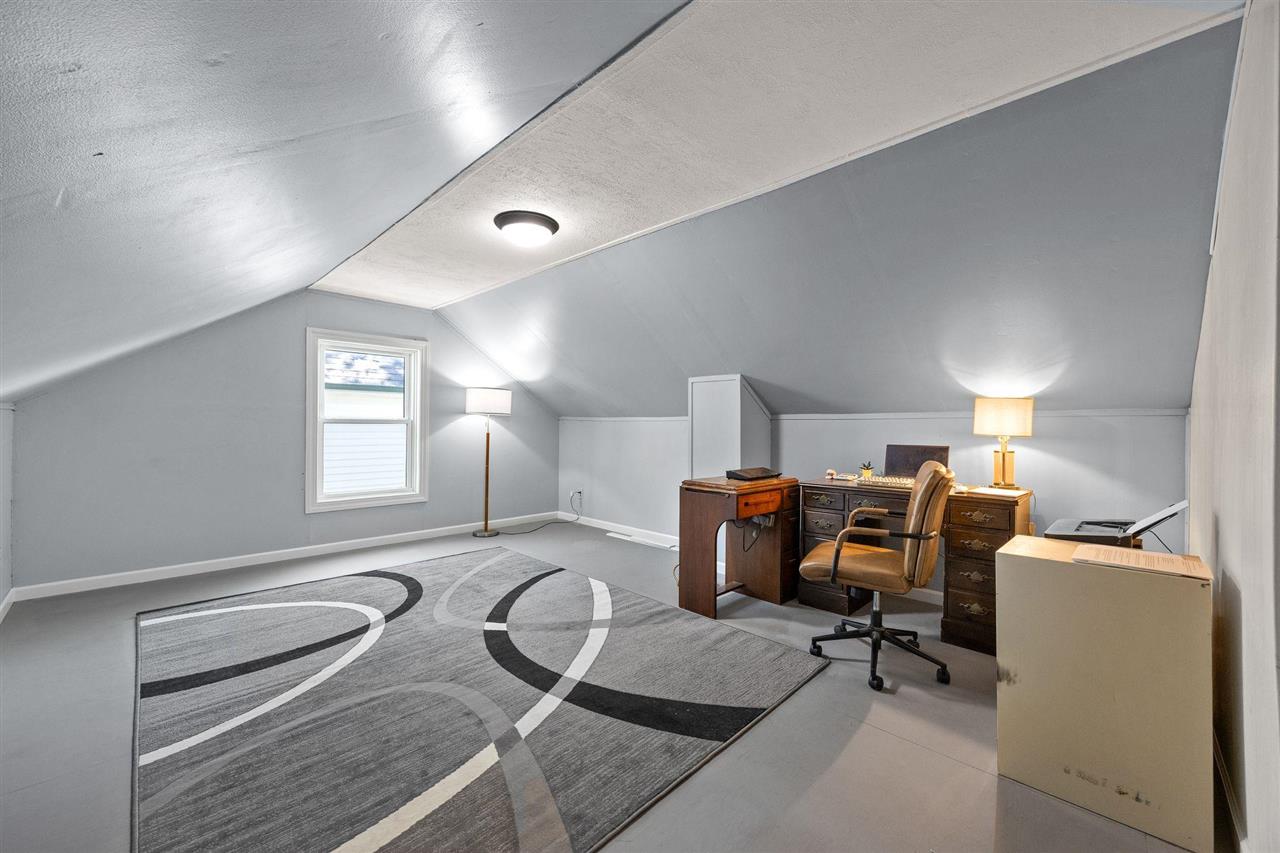 927 G Avenue NW Cedar Rapids IA 52405