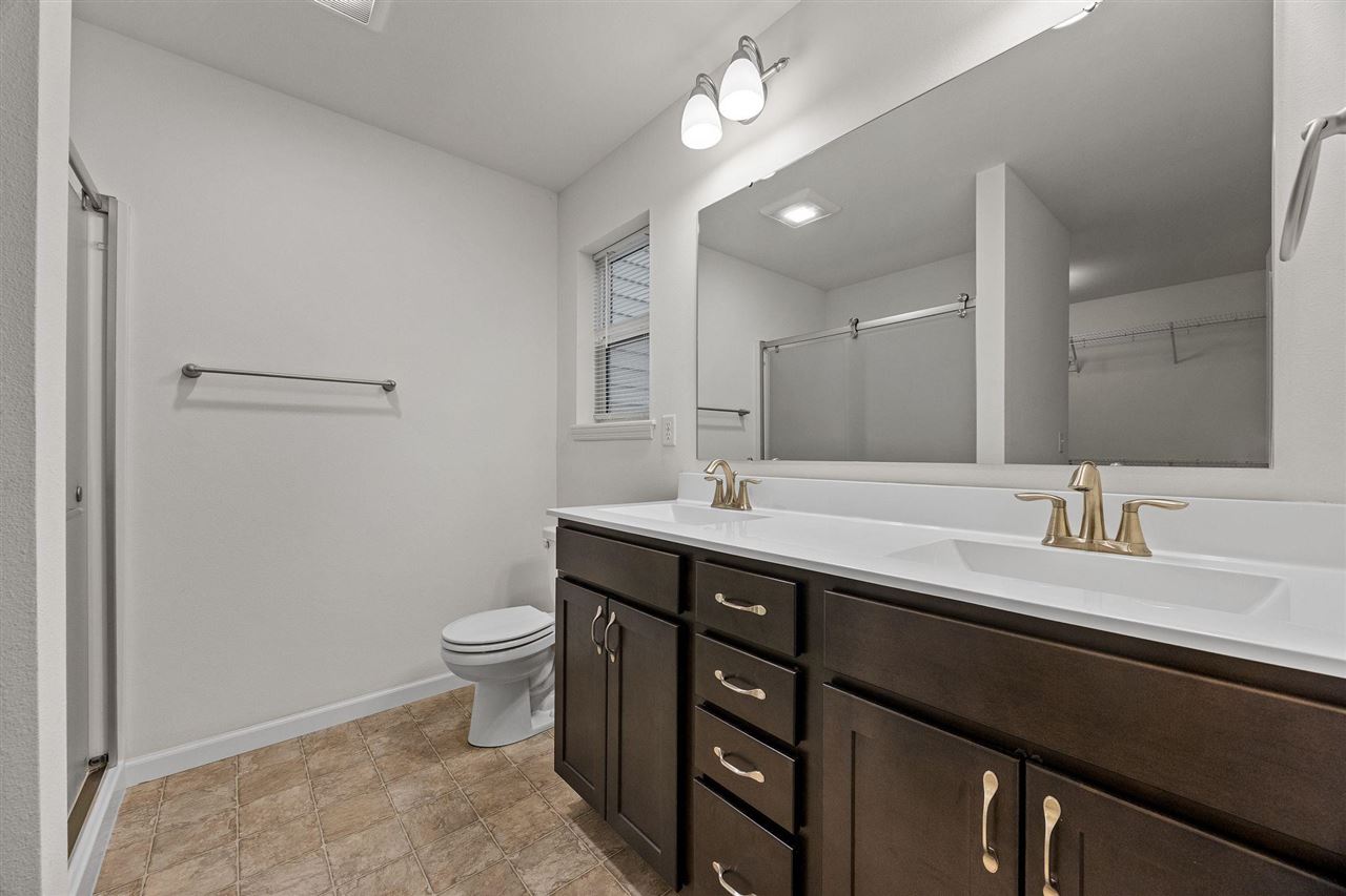 990 Pheasant Lane North Liberty IA 52317