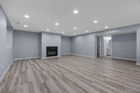 990 Pheasant Lane North Liberty IA 52317