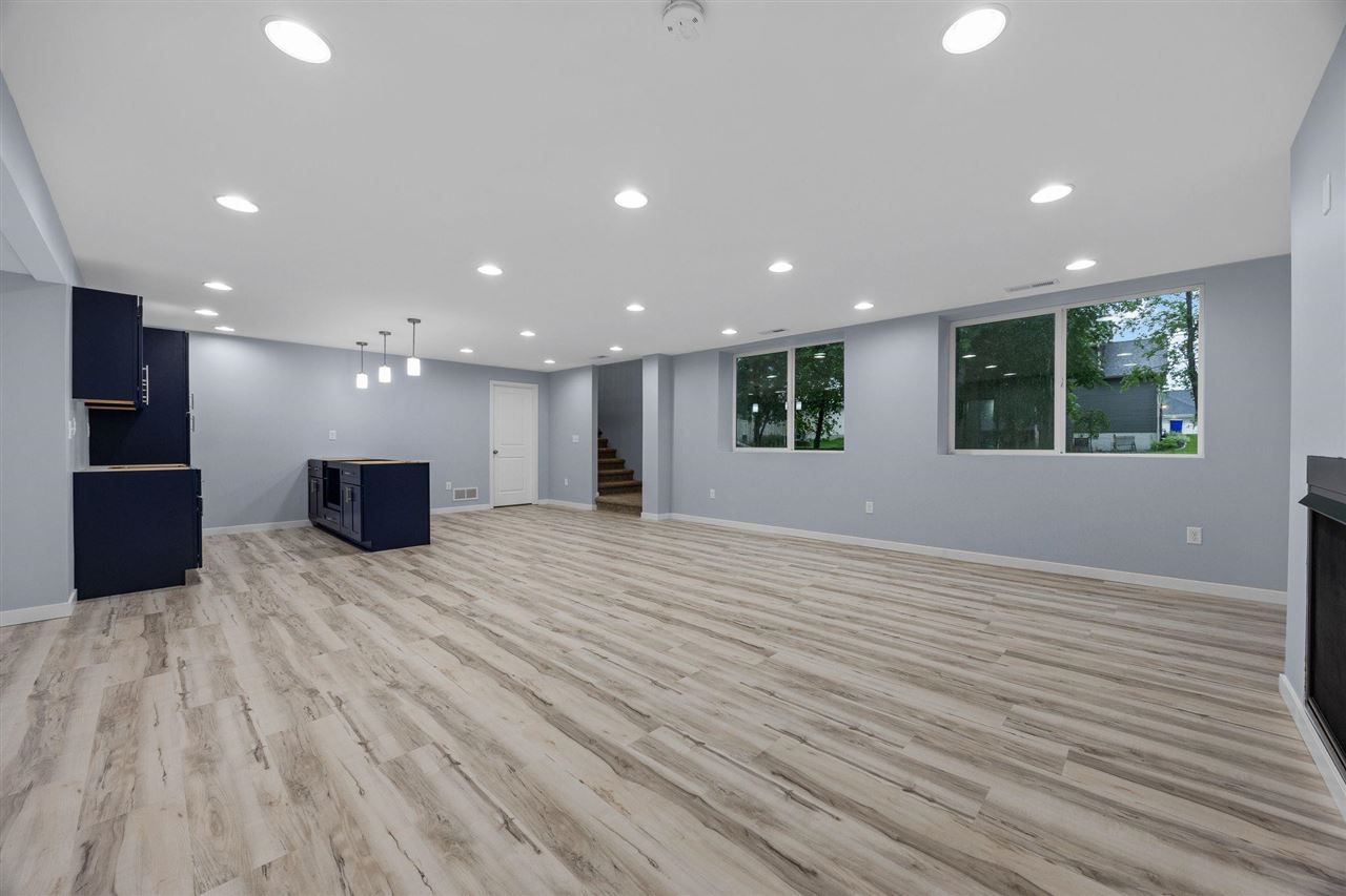 990 Pheasant Lane North Liberty IA 52317