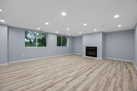 990 Pheasant Lane North Liberty IA 52317