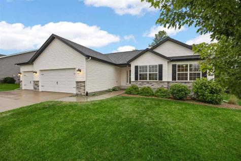 990 Pheasant Lane North Liberty IA 52317