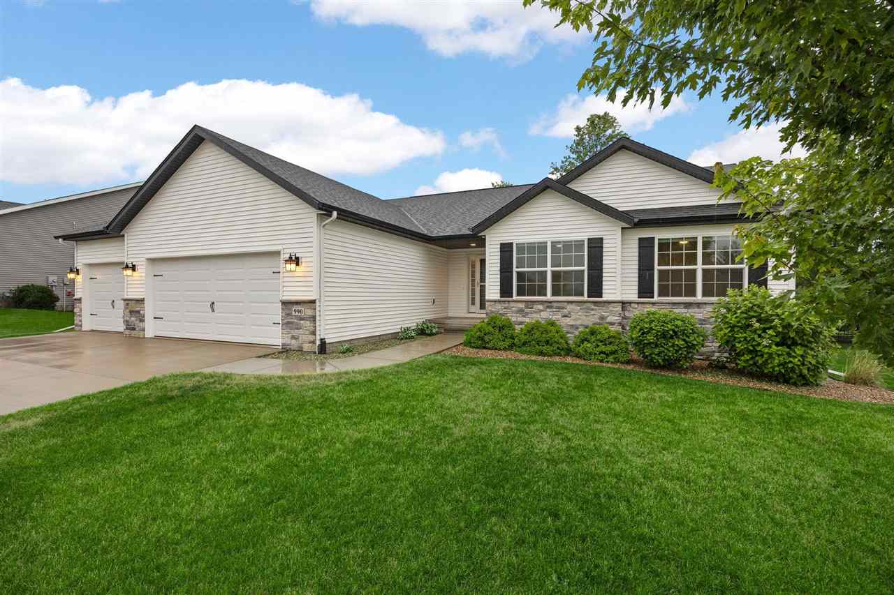 990 Pheasant Lane North Liberty IA 52317