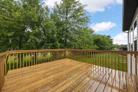 990 Pheasant Lane North Liberty IA 52317