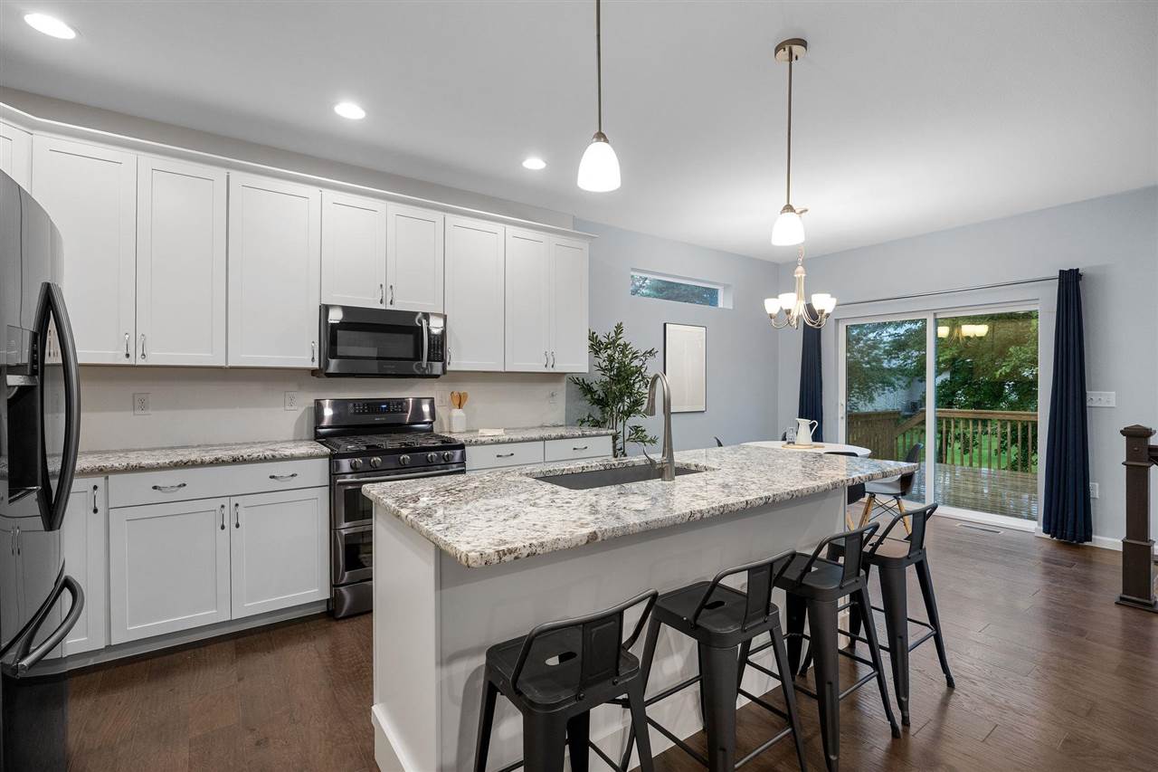 990 Pheasant Lane North Liberty IA 52317