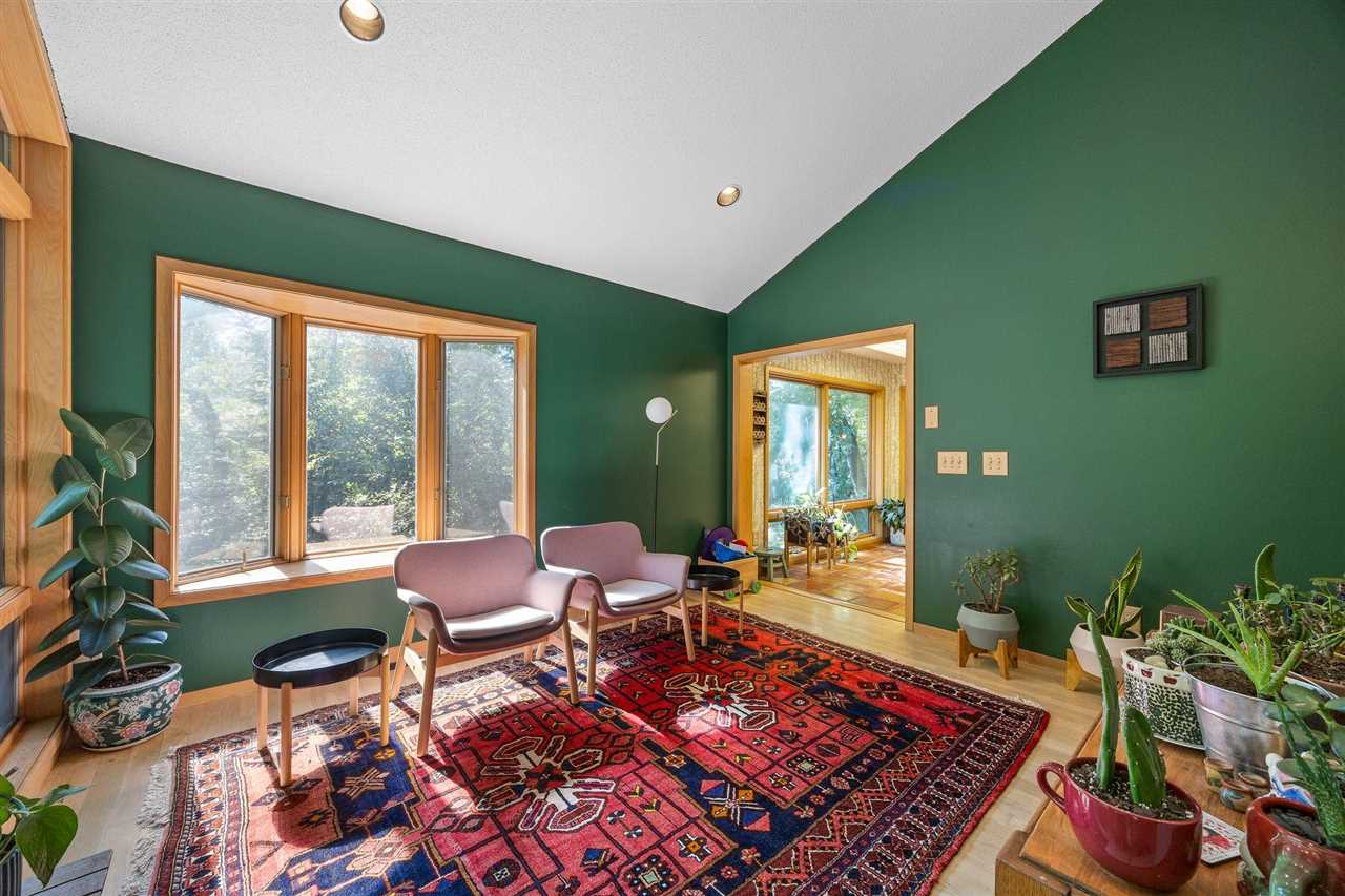 435 Bayard Street Iowa City IA 52246