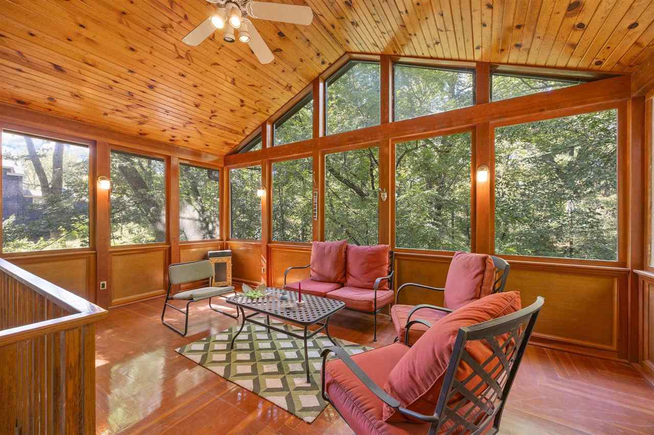 435 Bayard Street Iowa City IA 52246