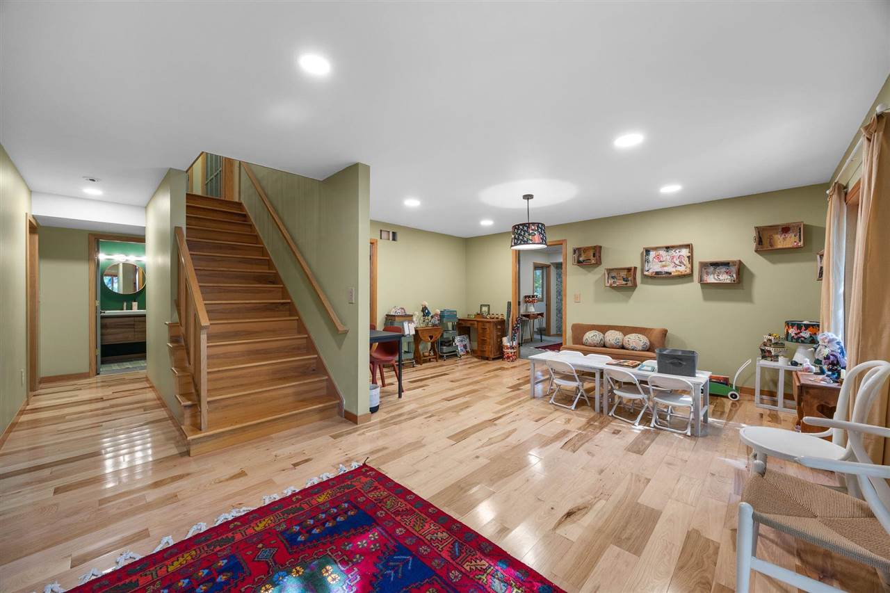 435 Bayard Street Iowa City IA 52246