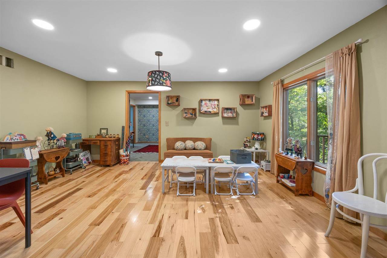 435 Bayard Street Iowa City IA 52246