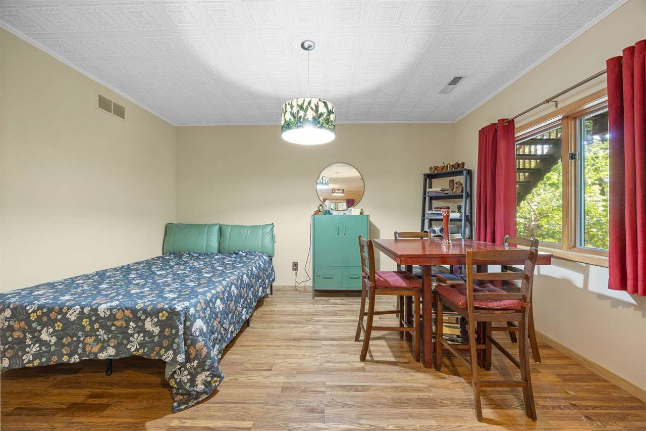 435 Bayard Street Iowa City IA 52246