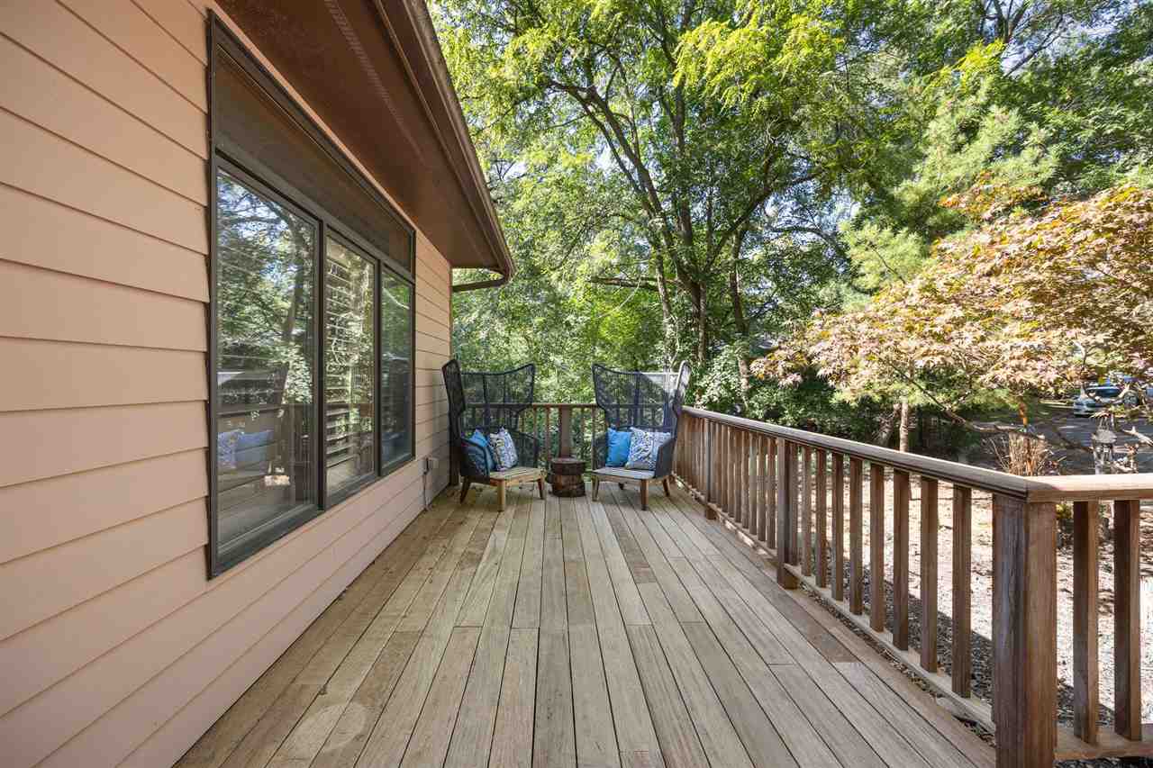 435 Bayard Street Iowa City IA 52246