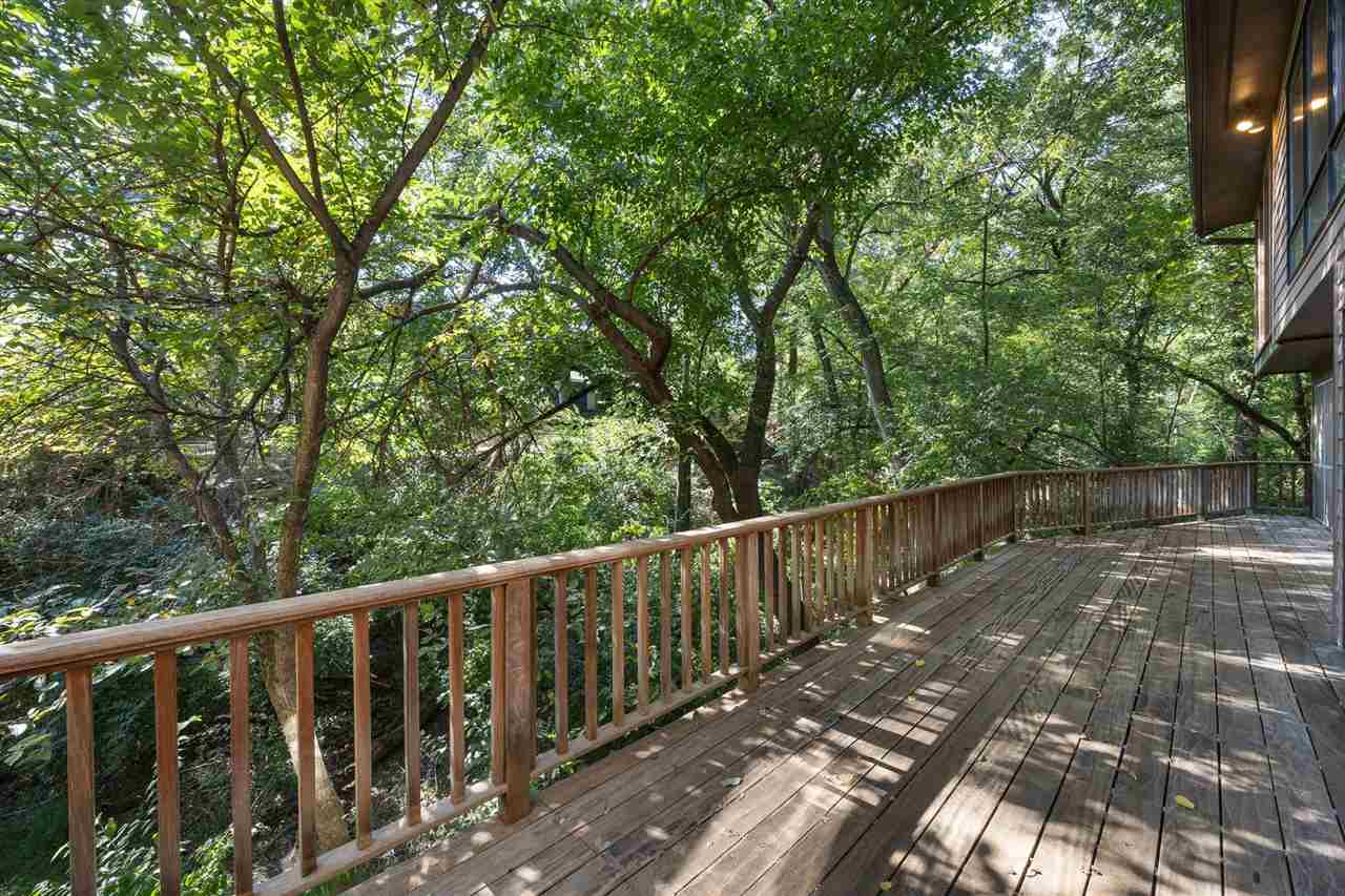 435 Bayard Street Iowa City IA 52246