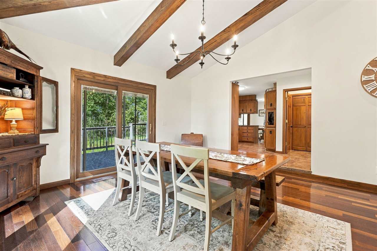1919 Q Avenue Marengo IA 52301