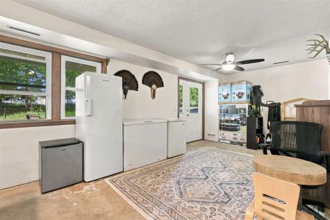 1919 Q Avenue Marengo IA 52301