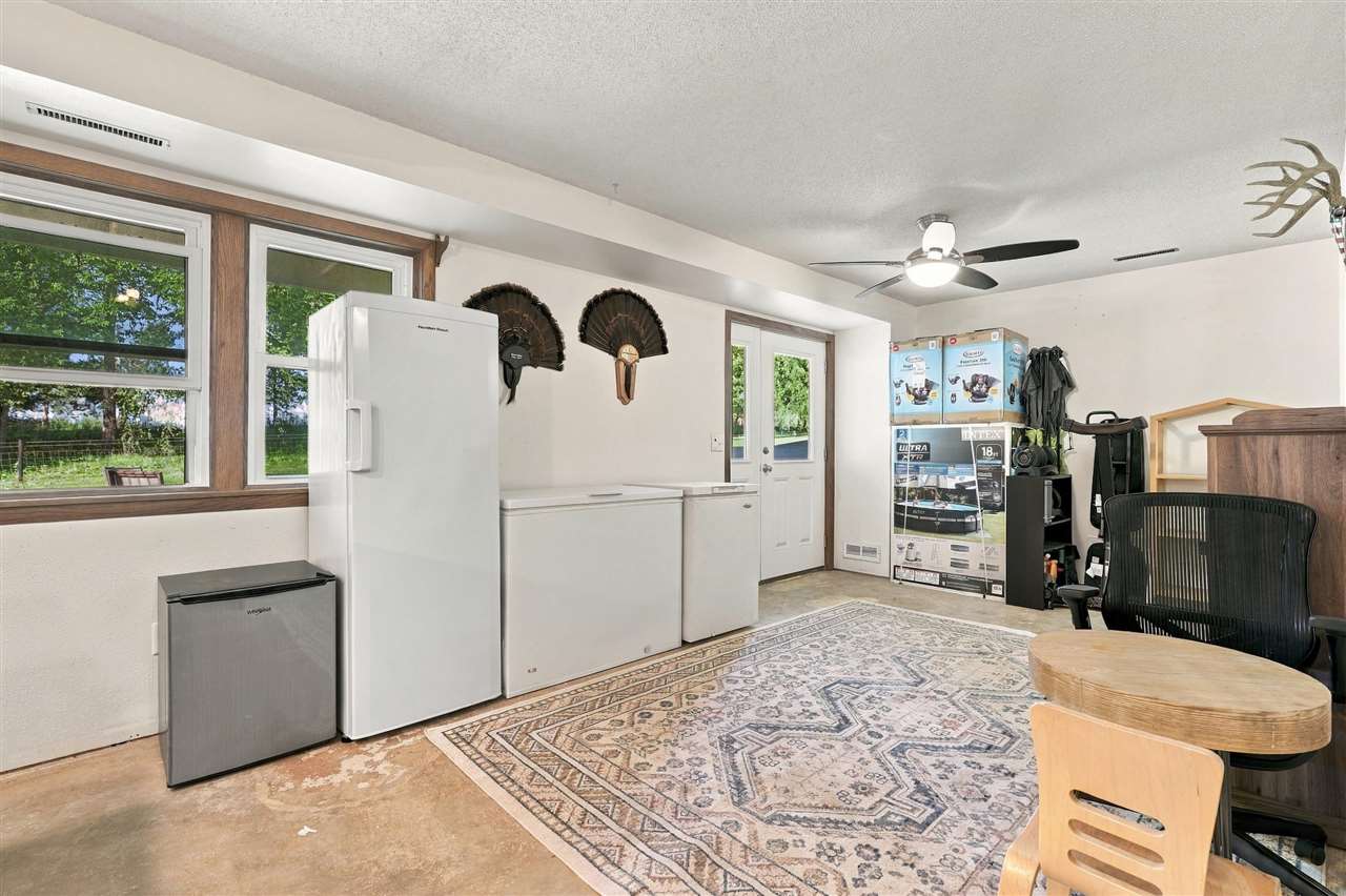 1919 Q Avenue Marengo IA 52301