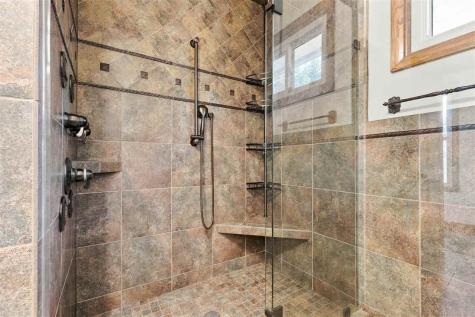 1919 Q Avenue Marengo IA 52301