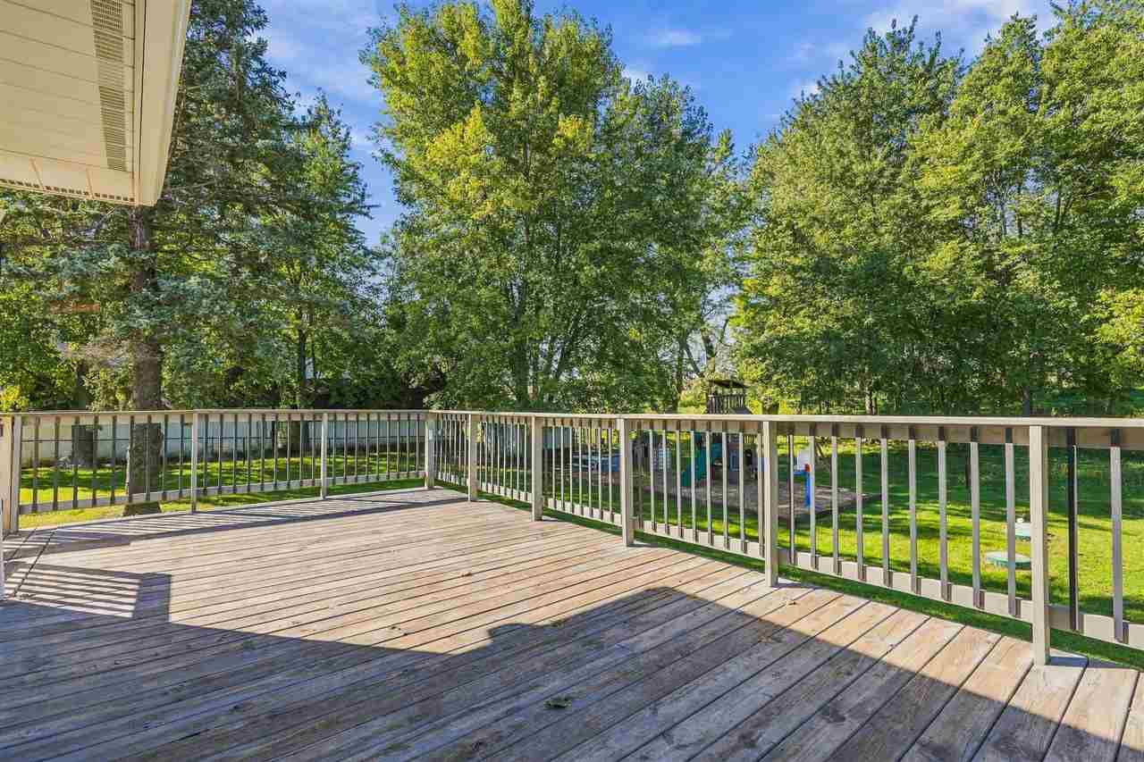 1919 Q Avenue Marengo IA 52301