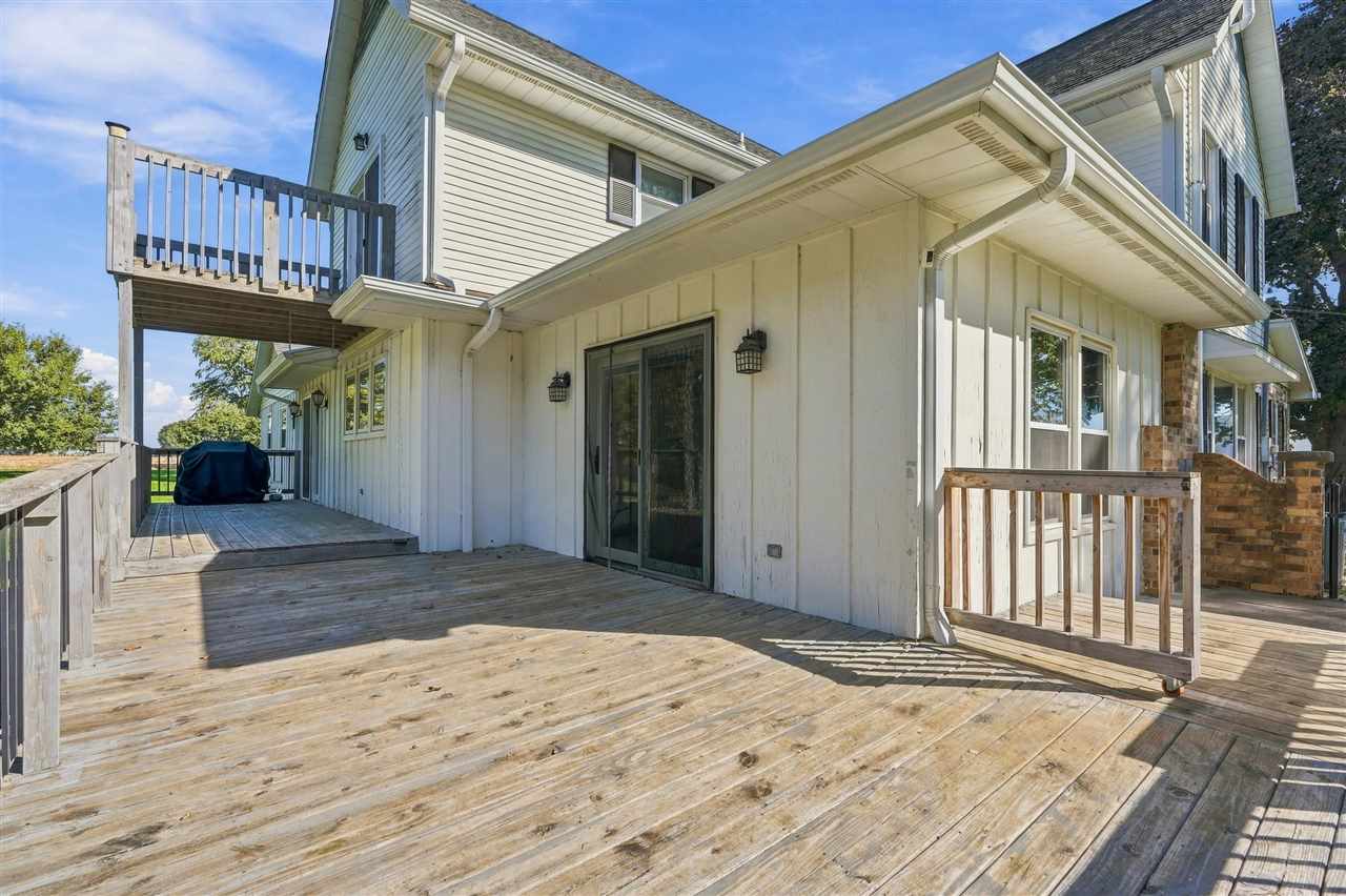 1919 Q Avenue Marengo IA 52301