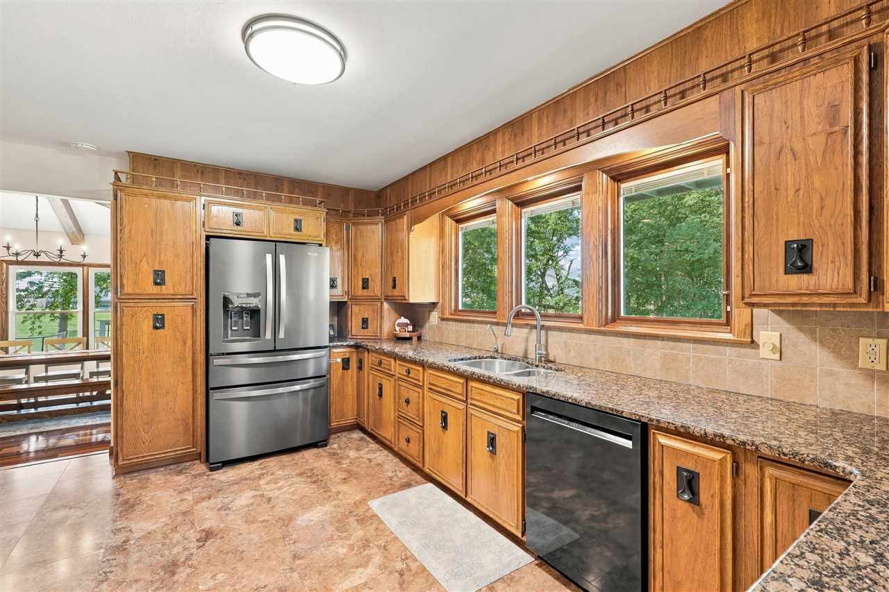 1919 Q Avenue Marengo IA 52301