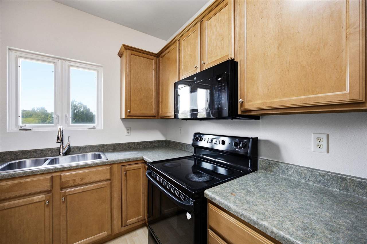 2042 Northland Circle Coralville IA 52241