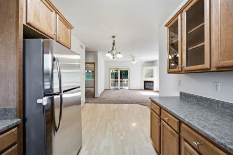 2042 Northland Circle Coralville IA 52241