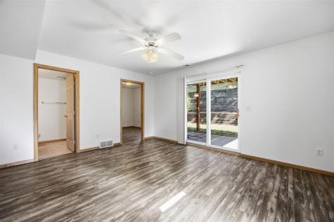 2042 Northland Circle Coralville IA 52241