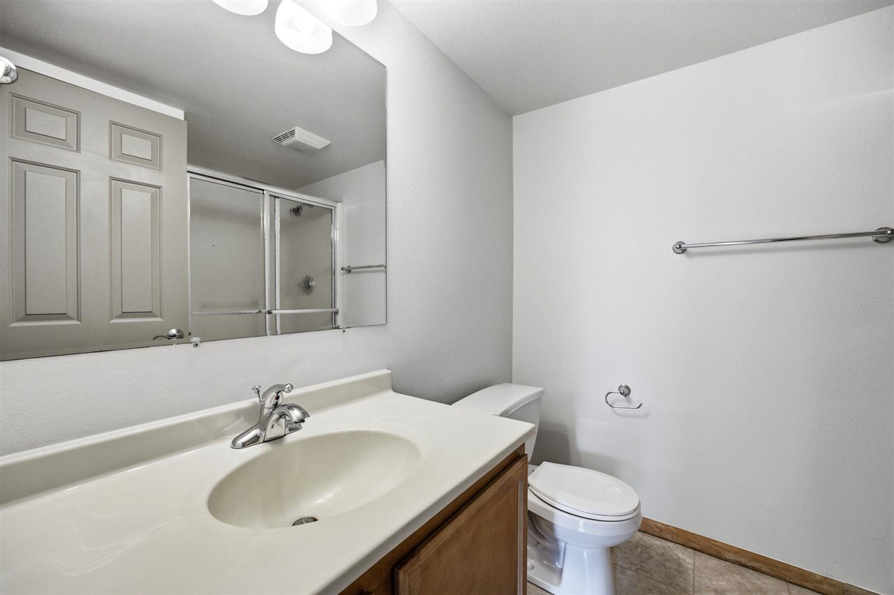 2042 Northland Circle Coralville IA 52241