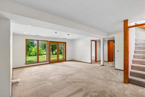 2068 South Ridge Drive Coralville IA 52241