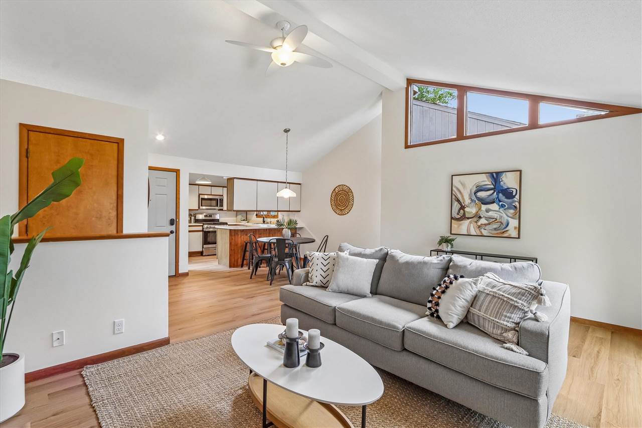 2068 South Ridge Drive Coralville IA 52241