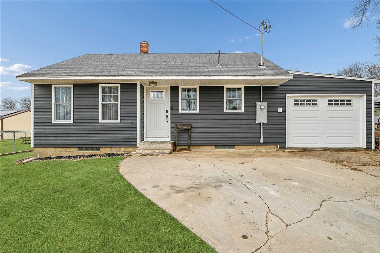 305 Pacific Street Ladora IA 52251