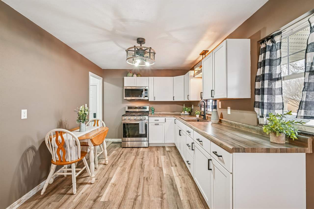 305 Pacific Street Ladora IA 52251
