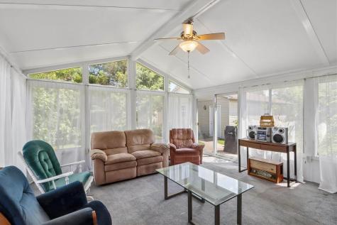 5008 Monclair Drive NW Cedar Rapids IA 52405