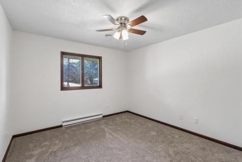 604 Main Street Victor IA 52347